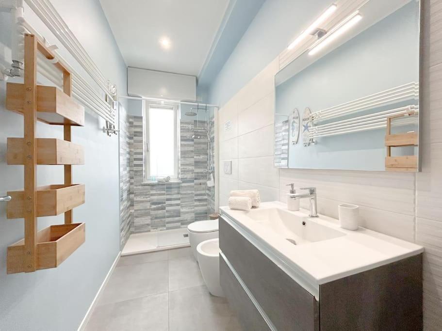 Ferienwohnung Free Parking - Elegante Casa Con Wifi -Smarttv Savona Exterior foto